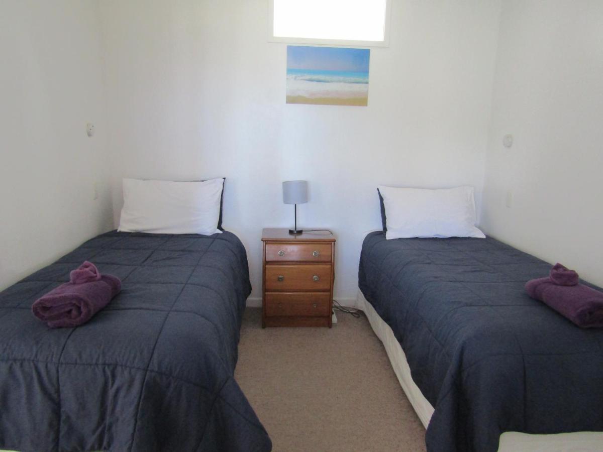 Anchorage Motel Whitianga Exterior photo