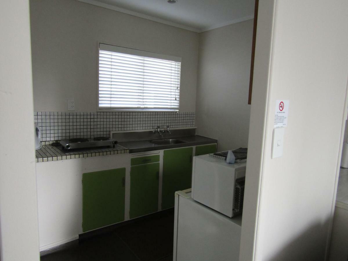 Anchorage Motel Whitianga Exterior photo