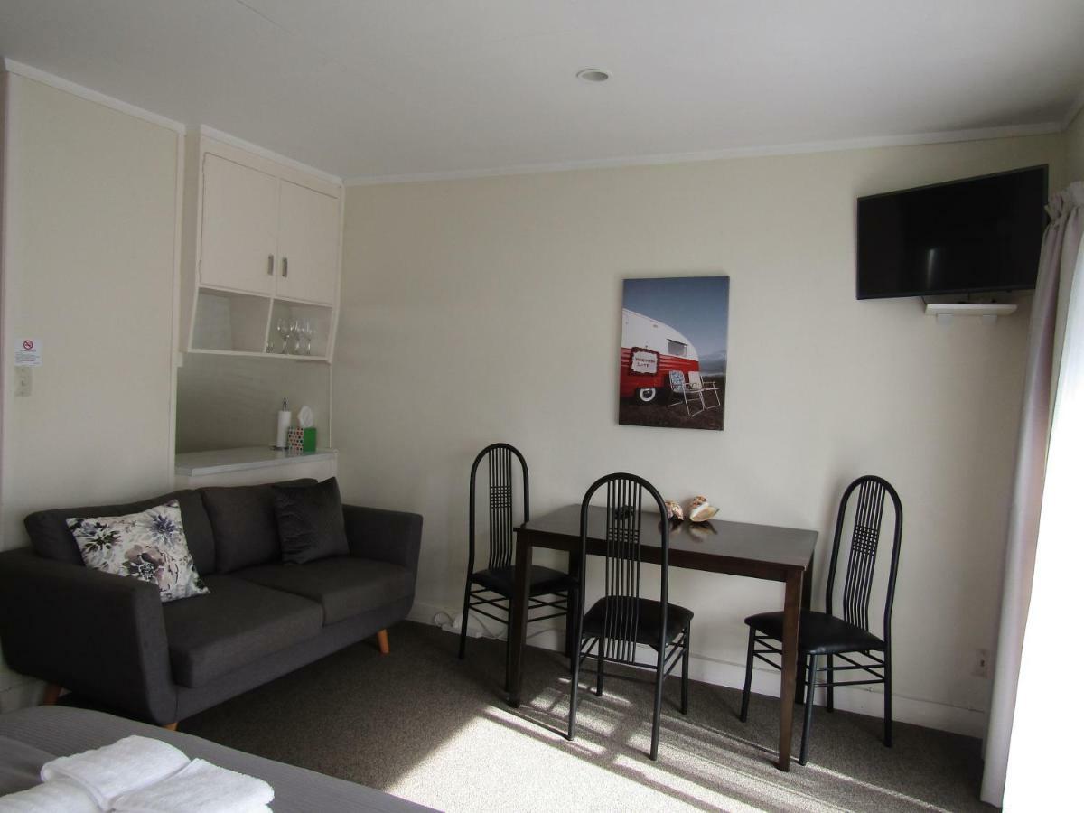 Anchorage Motel Whitianga Exterior photo